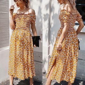 ⭐️🆕Floral Off The Shoulder Side Slit Dress